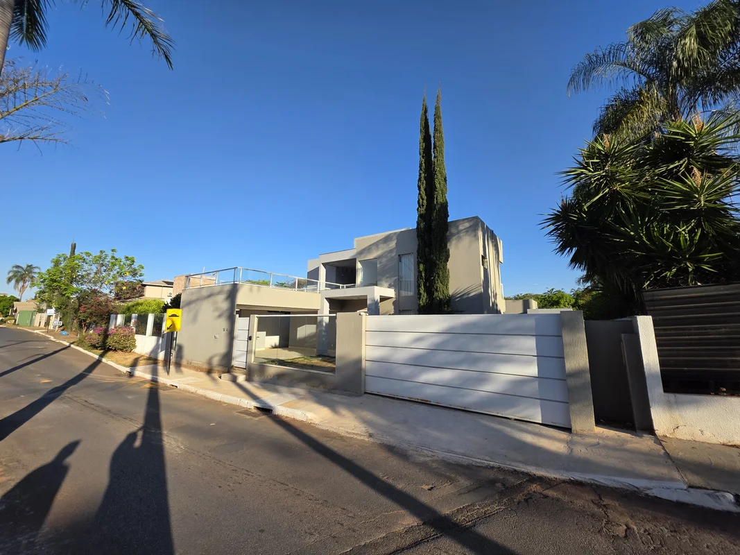 Casa Exclusiva no Ville de Montagne | Jardim Botânico-DF?Descubra o privilégio d...