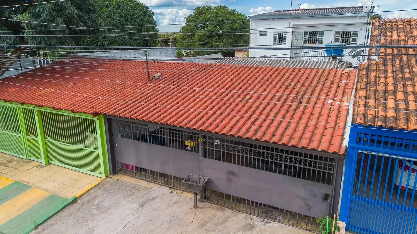 CASA À VENDA | QNO 06, CONJUNTO M – SETOR O – CEILÂNDIA NORTE/DFValor: R$ 369.00...