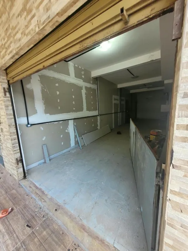 LOJA COMERCIAL NO SETOR SUL (RESTRITO PARA OFICINAS, RESTAURANTE E AFINS)a loja ...