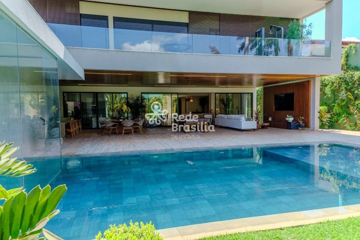Se você está buscando uma casa de alto padrão, com projeto assinado e na melhor ...