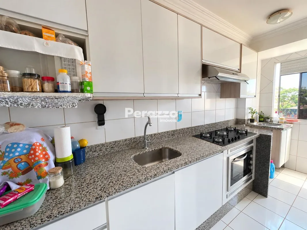  APARTAMENTO DE 2 QUARTOS COM ARMÁRIOS PLANEJADOS NA QC 07 POR R$ 385 MIL!Confor...