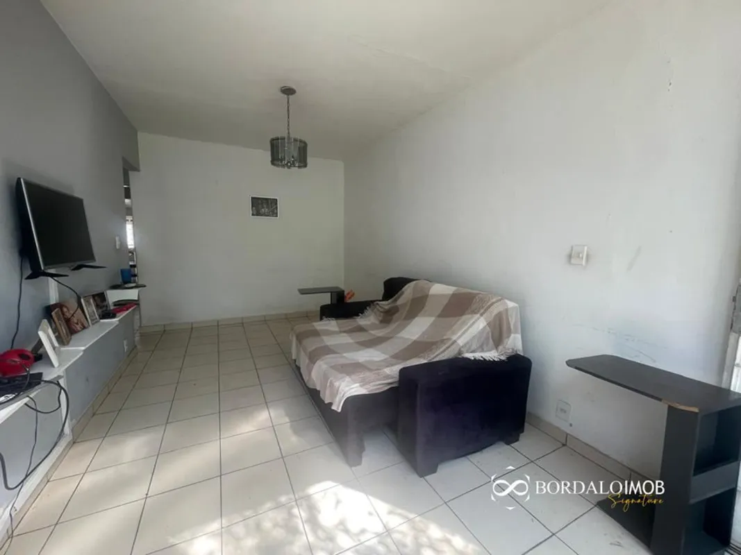 VILLA154226 - Última atualização: 24/10/26 23:30CASA COM LAJE E FUNDAÇÃO PARA 3 ...
