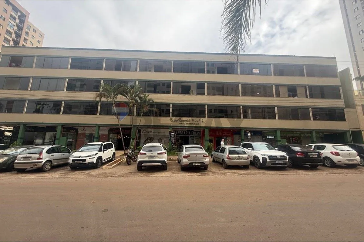 Excelente oportunidade para morar ou investir!Imóvel de canto, localizado na Qua...