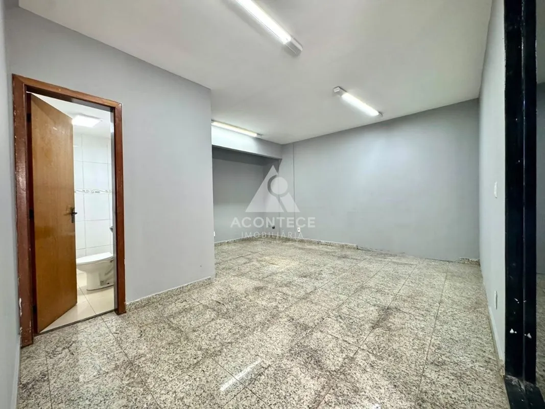 Loja Térrea + Desocupada + Localização Estratégica! Antares Center, CCSW, Sudoes...