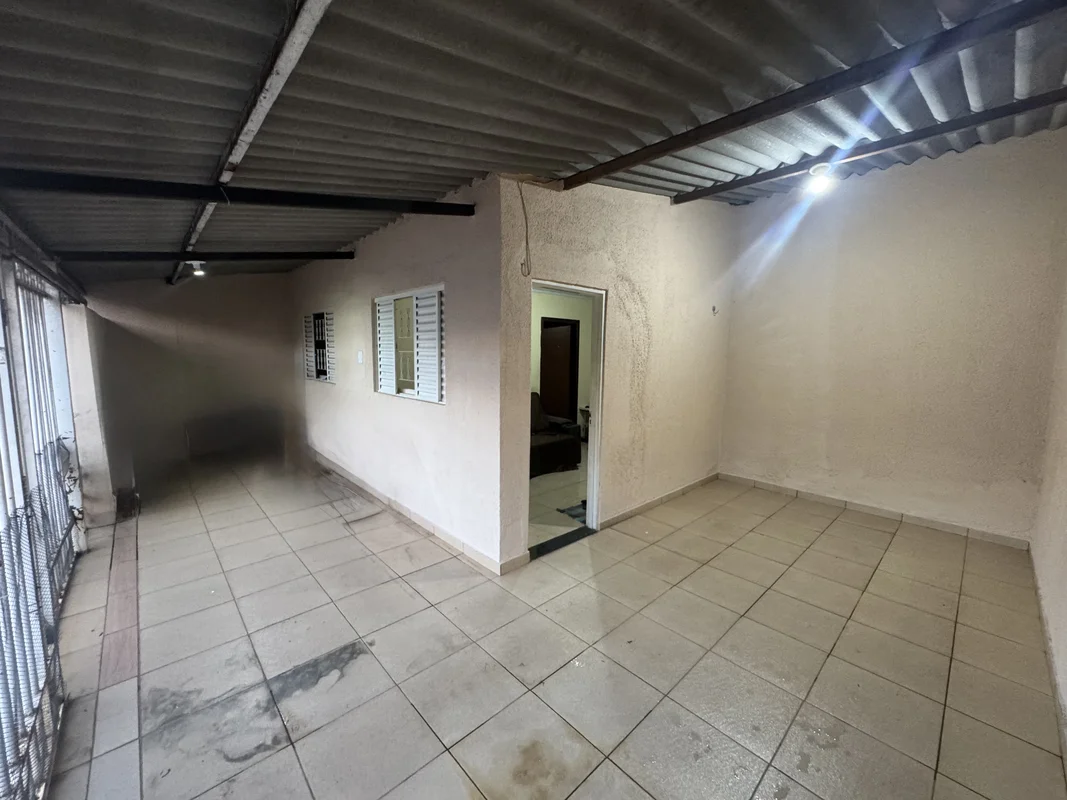 Para morar ou viver de renda! DUAS CASAS com entradas individuais, água e luz ta...