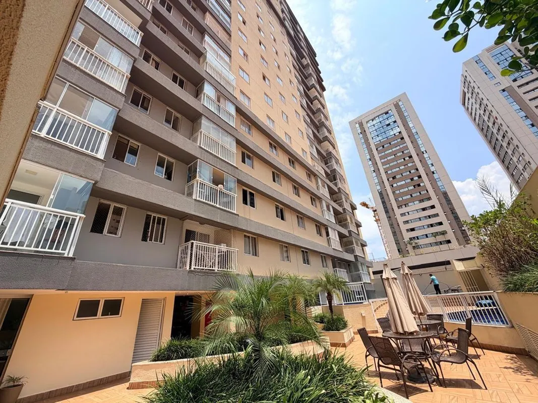 Descubra este apartamento semi-mobiliado disponível para aluguel no setor Sul (Á...