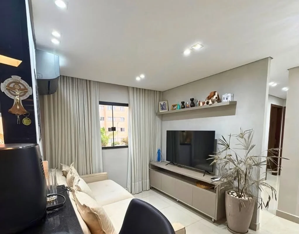 APARTAMENTO À VENDA – 3 QUARTOS COM SUÍTE | TODO REFORMADOQS 15Riacho Fundo IIBr...
