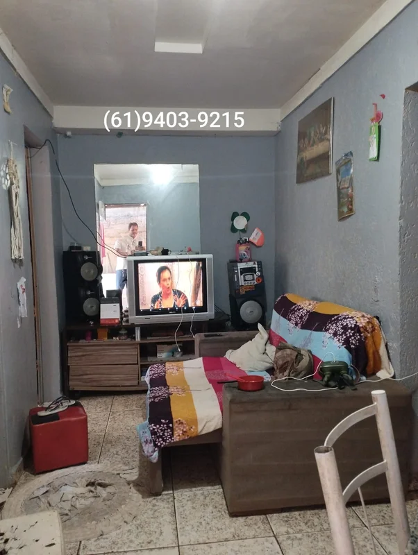 Vendo casa 1 quarto, sala, cozinha e banheiro, lote 125 metros, primeiro dono, p...