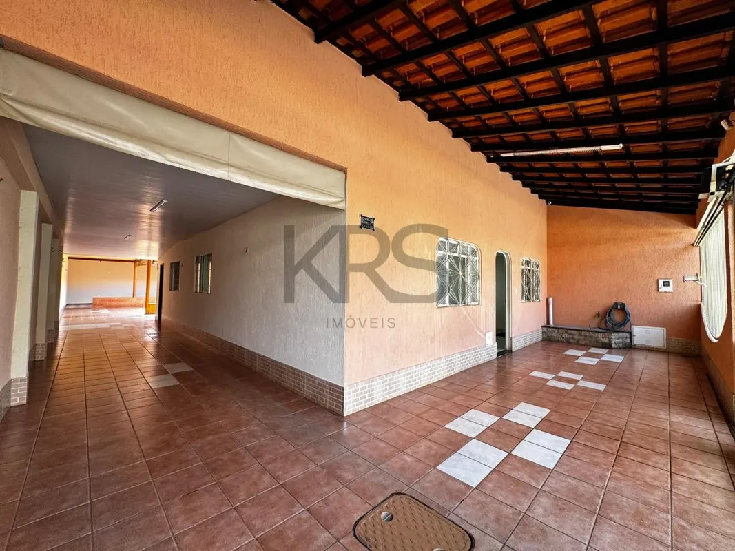Casa | Reformada | Térrea | 4 Quartos | 2 Suítes | Área Gourmet | ——————————————...