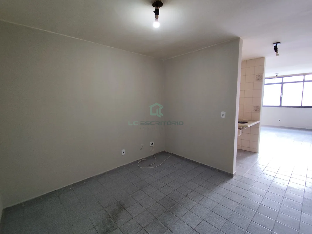 Apartamento 01 quarto para venda Na Quadra 01 conj A Edif. Angra dos Reis - Sobr...