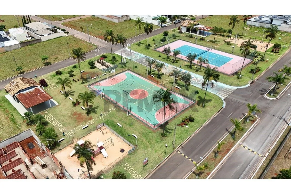 LOTE À VENDA NO VILLA SUÍÇA GO250 m² | R$ 130.000,00O cenário ideal para constru...
