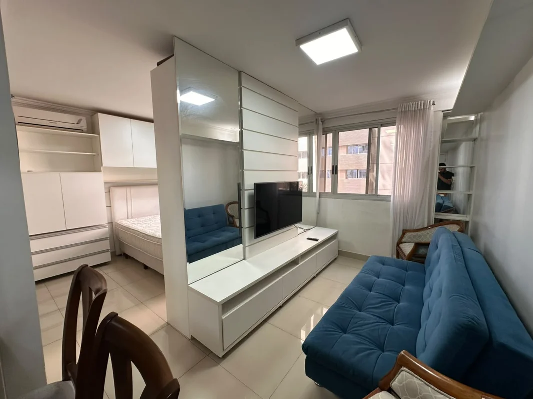 Descubra um confortável apartamento no Cosmopolitan, na Rua 30, Norte, Aguas Cla...
