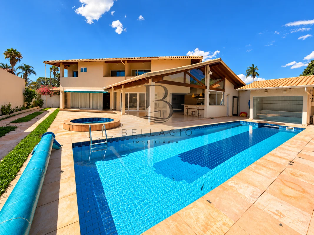 **SHIS QI 23 | 730 m², 4 suítes e lazer completo**Casa com aproximadamente 730 m...