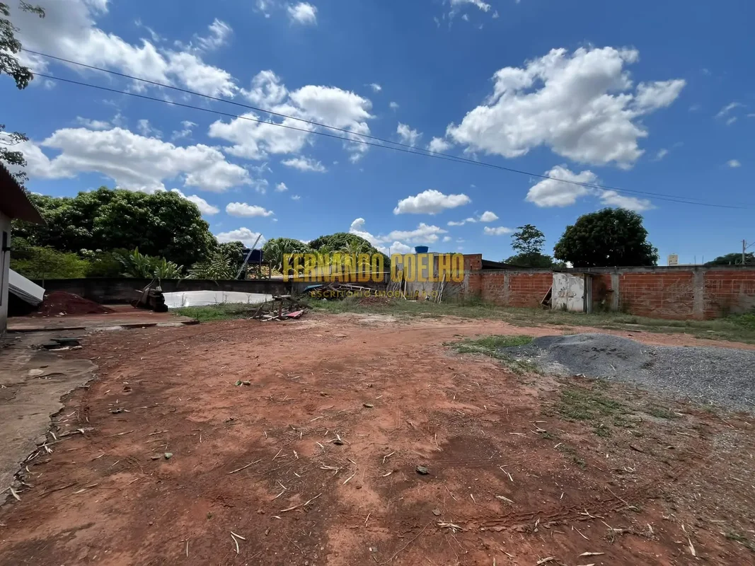 Excelente lote à venda no Condomínio Residencial Marina, localizado na região da...