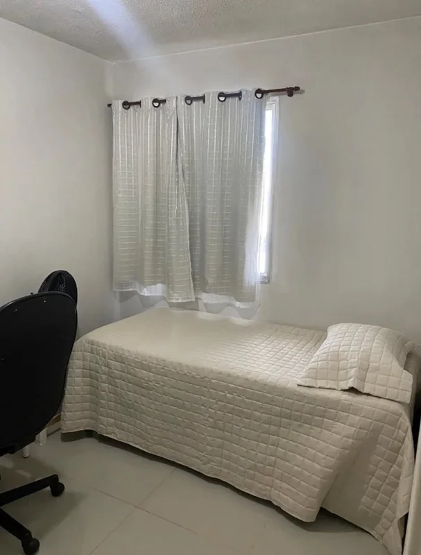 CASA À VENDA NO JARDIM MANGUEIRAL Casa reformada, pronta para morar!Se você busc...