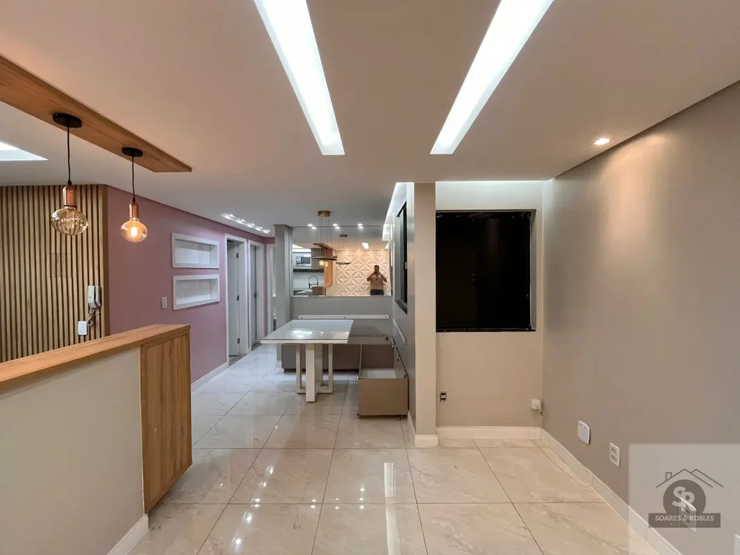 Ed. Brás Viana | QNL 4 | 92m² | 3 QUARTOS | 2 BANHEIROS | NASCENTE | 100% REFORM...