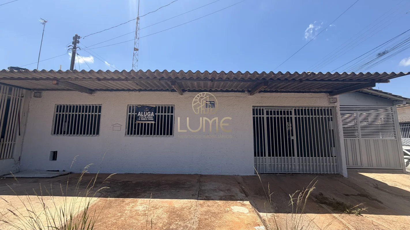 Casa aconchegante para locação no Recanto das Emas – Quadra 206, Conjunto 13!Exc...