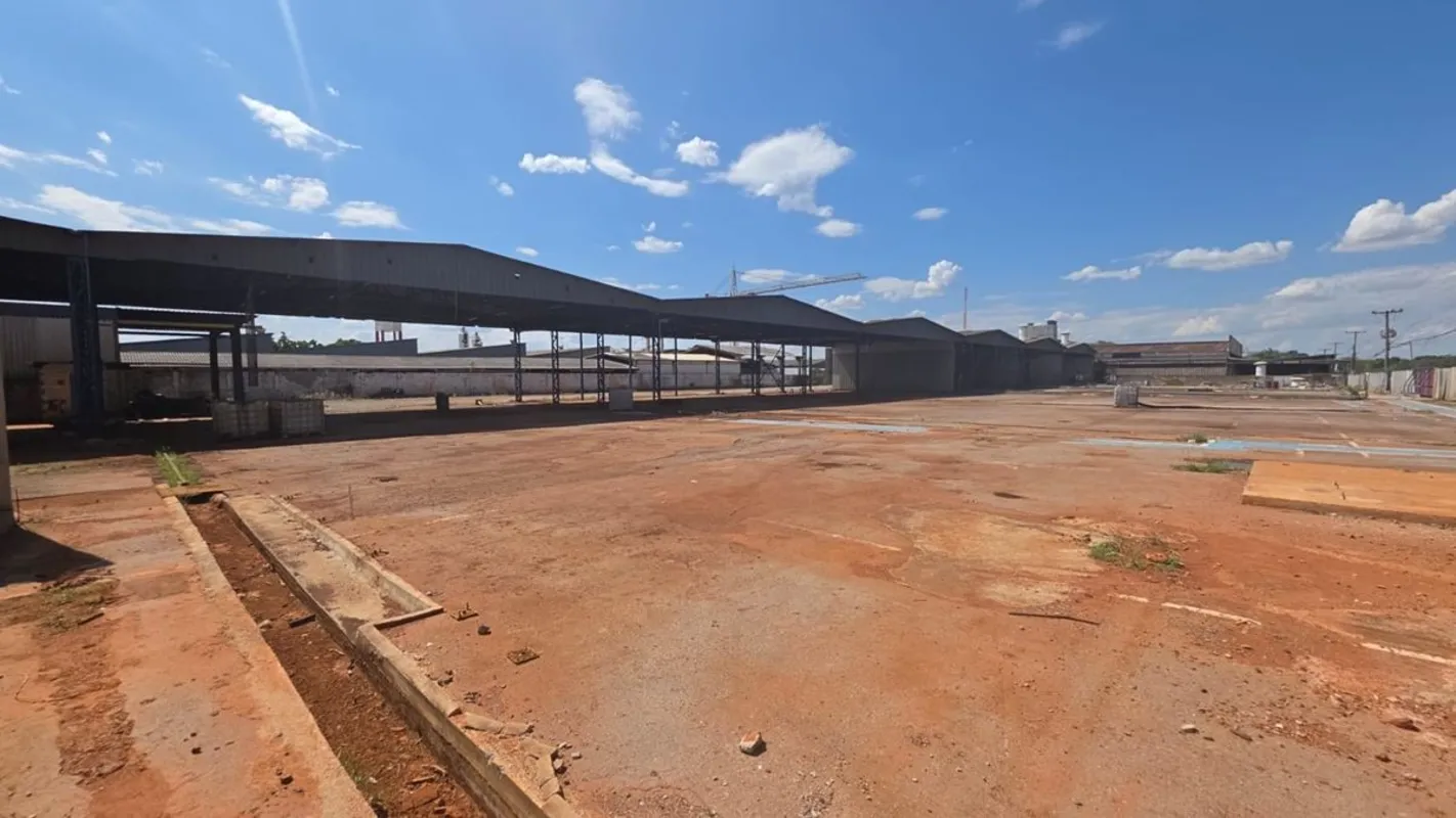 GALPÃO PARA LOCAÇÃO – LOTE 10.000 m² | SETOR INDUSTRIAL/DF, AMPLA ESTACIONAMENTO...