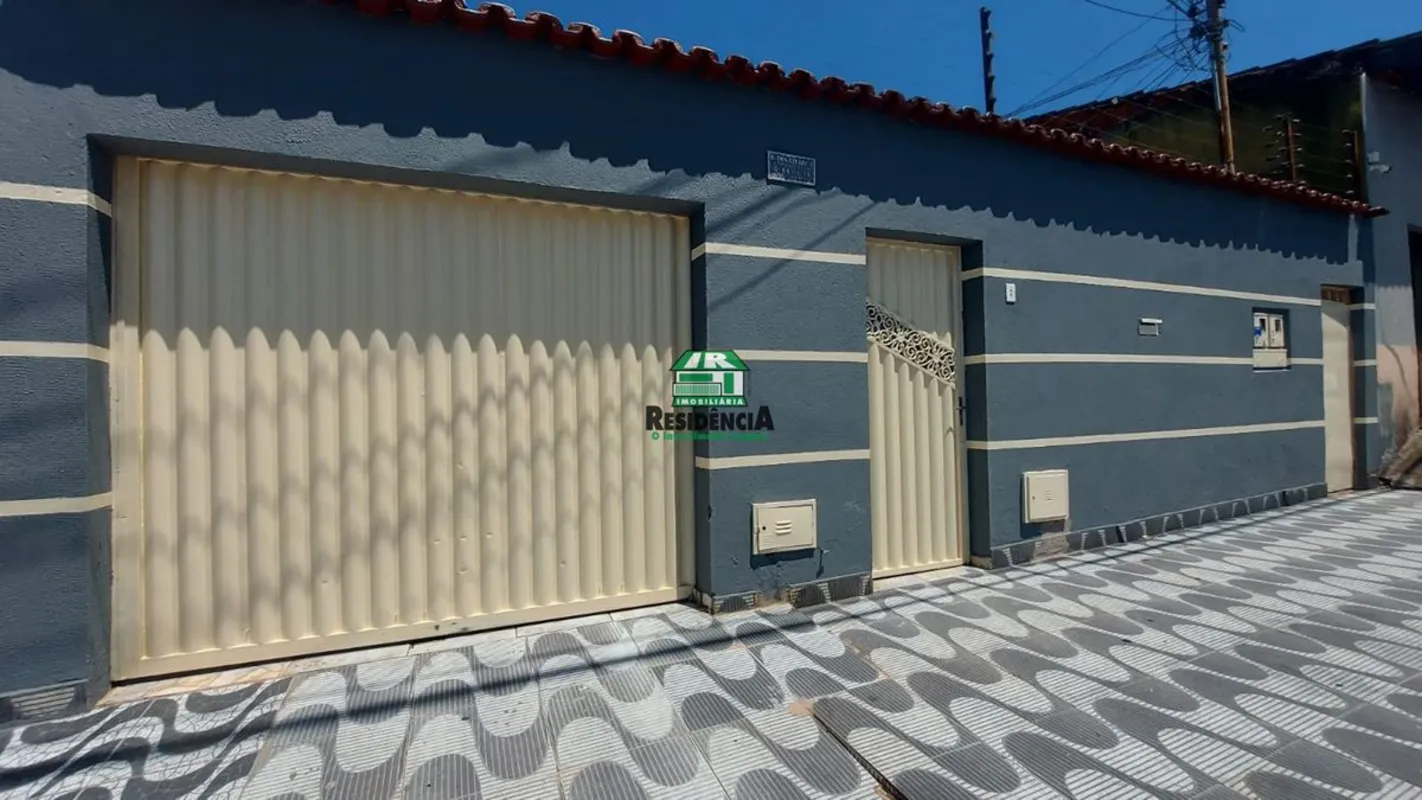 contendo :03quartos 01 banheiro social com box 03 ambientes de sala Cozinha Área...