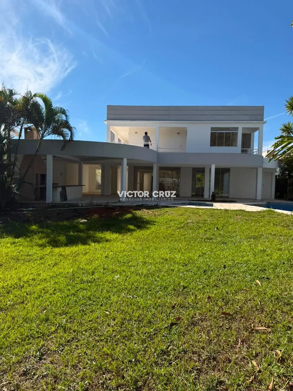 Victor Cruz Negócios Imobiliários LTDA vende:QL 28, Lago Sul.VENDO ÁGIO — CASA C...