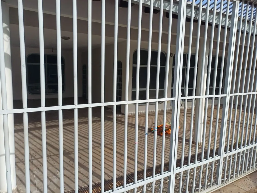 Casa em localização Excelente, pronta para morar, próxima ao centro, Alameda Sho...