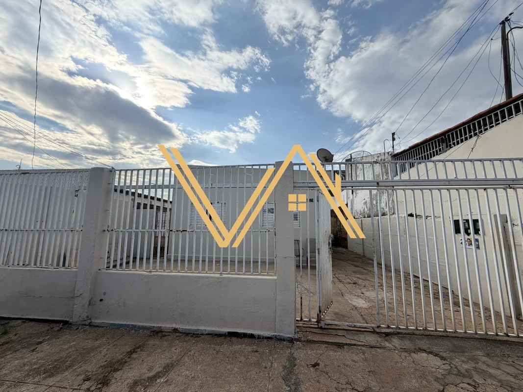 TAGUATINGA SUL, QSC 14, LOTE DE 300 M², DUAS CASAS, OPORTUNIDADE PARA INVESTIDOR...
