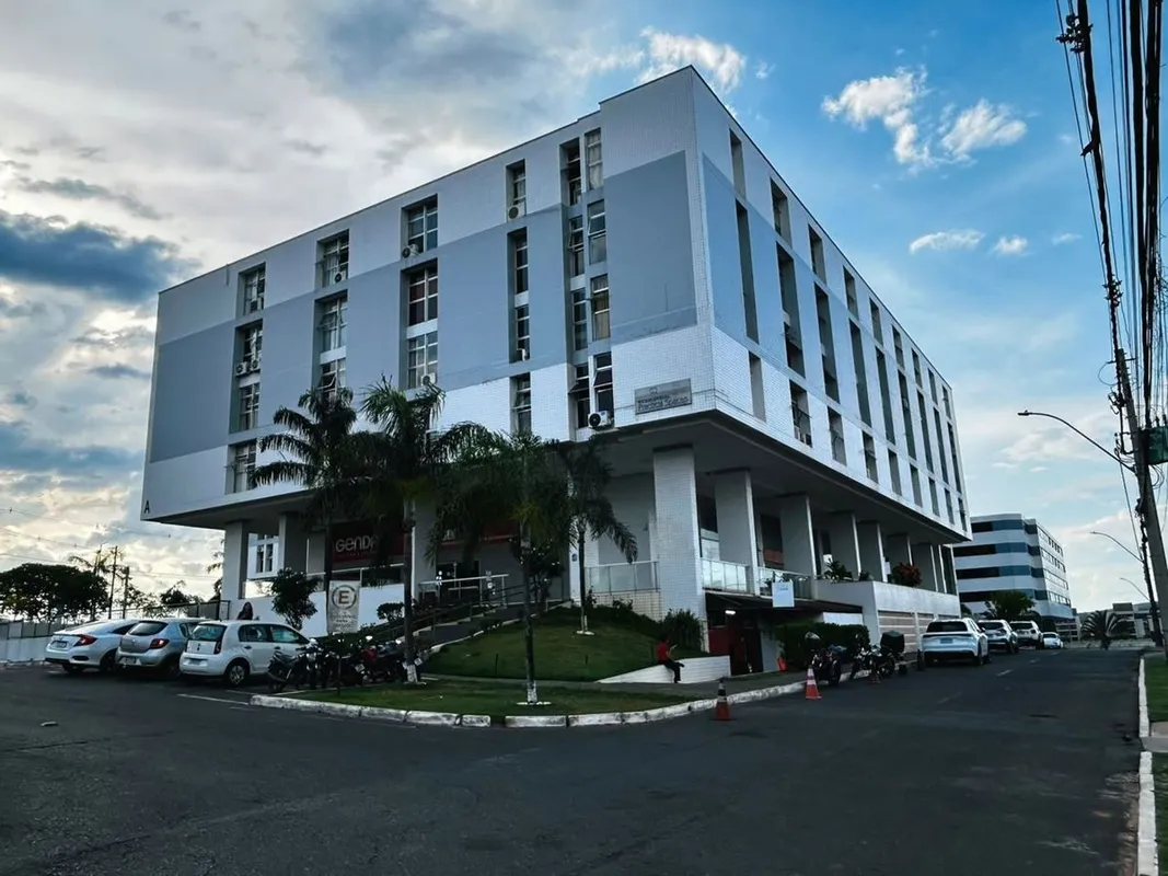 Excelente apartamento Ed. Pratical Space- 02 Quartos;- 01 Banheiro com Box e arm...