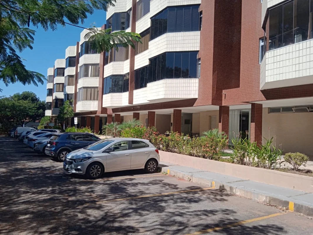 SEU NOVO LAR NA ASA NORTE! APARTAMENTO REFORMADO E MOBILIADO NA 706 NORTEPronto ...
