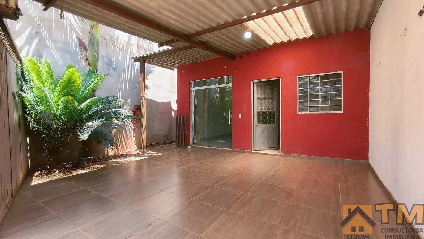 OPORTUNIDADE EXCELENTE CASA BEM LOCALIZADA, PERTO DO MERCADO REI ARTUR, PROXIMO ...