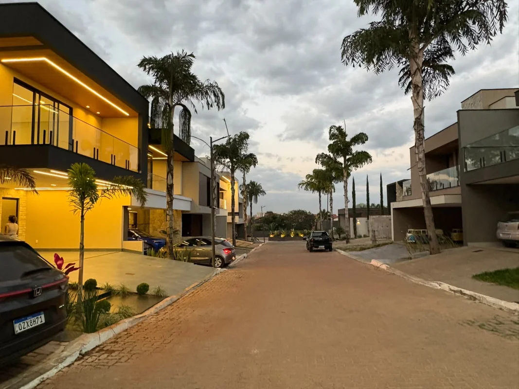 Localização,300m do mercado Dona ,condominio consolidado, estilo Americano,excel...