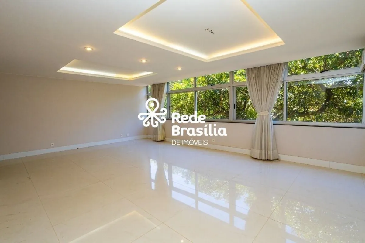 SQS 102 - Asa Sul Apresentamos, COM EXCLUSIVIDADE, este excelente apartamento co...