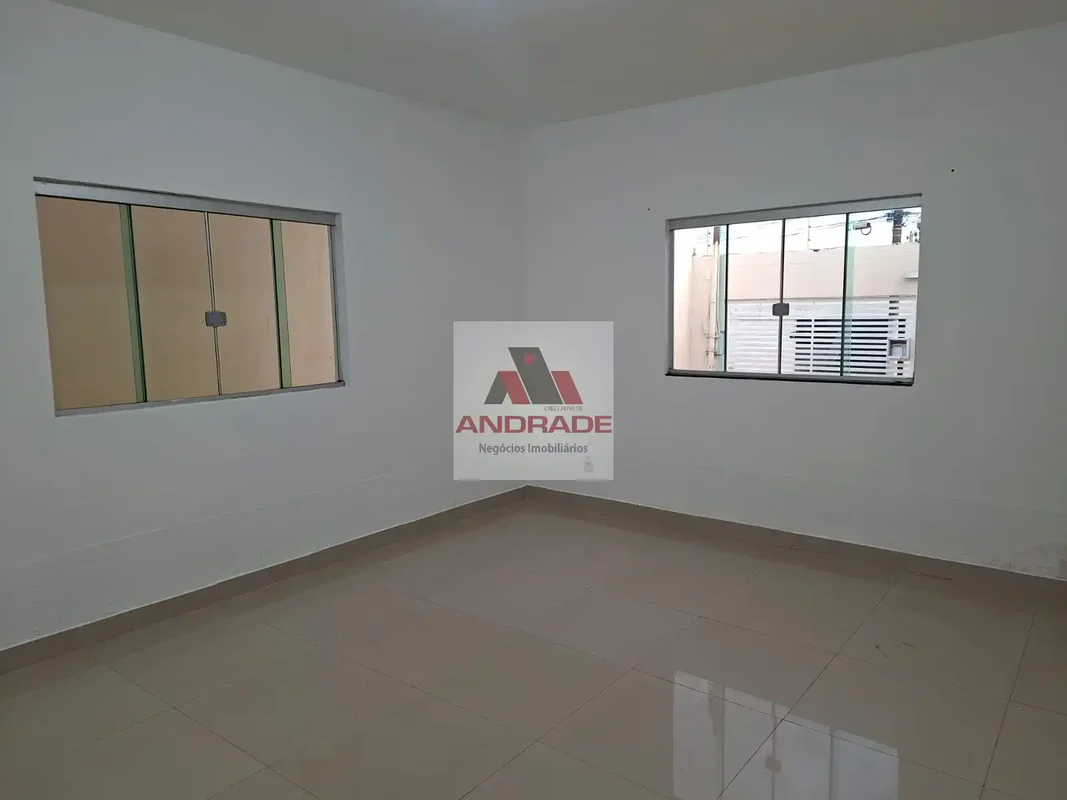 CASA MODERNA 3 QUARTOS SENDO 1 SUÍTE LAJE PE DIREITO ALTO NASCENTE PRO SOL ?? 2 ...