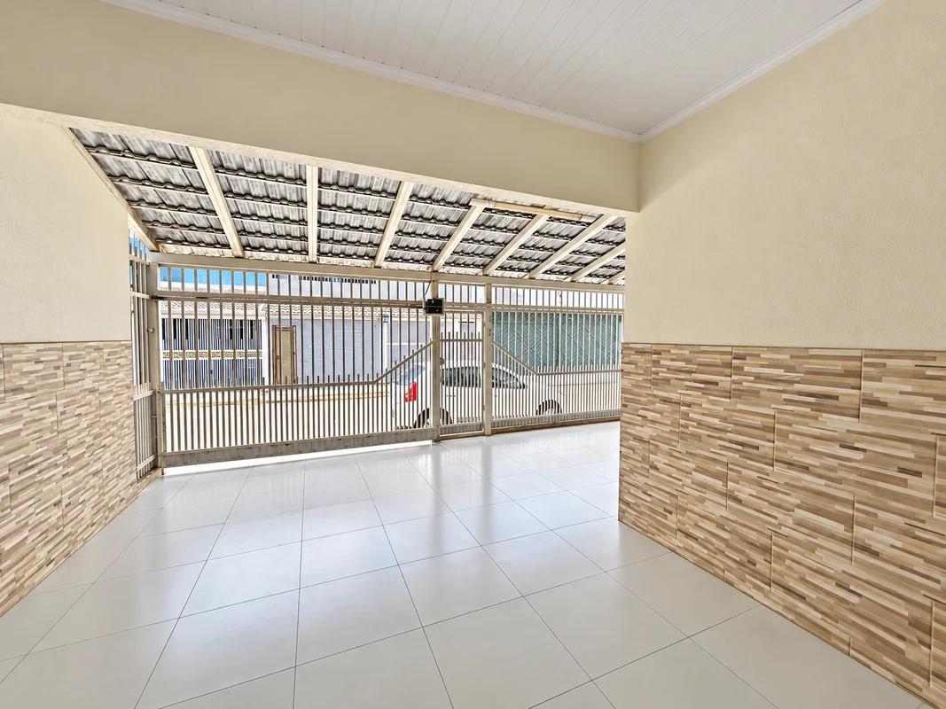 CASA À VENDA | 3 QUARTOS (1 SUÍTE) | QUADRA 208 – SAMAMBAIA/DFCasa totalmente re...