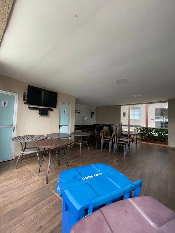  VENDE-SE APARTAMENTO DE 2 QUARTOS NO DF – REFORMADO!Excelente oportunidade para...