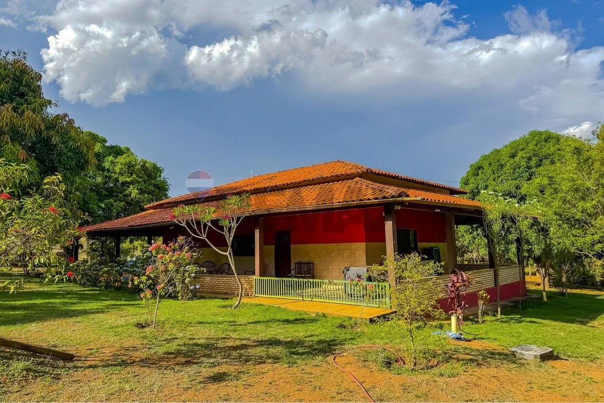 Excelente chácara à venda na BR 250, Km 12, em Sobradinho dos Melos (Região de R...