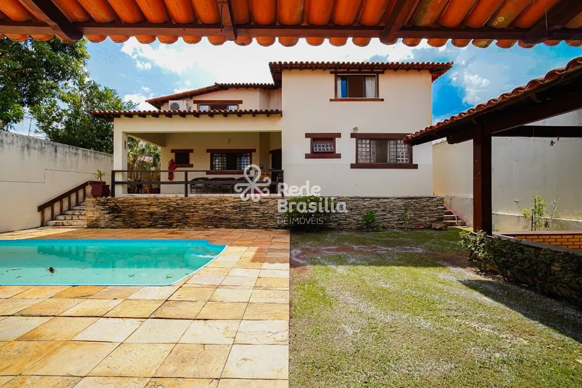 CASA À VENDA | CONDOMÍNIO JARDIM BOTÂNICO VI - Brasília/DFConforto, espaço e qua...