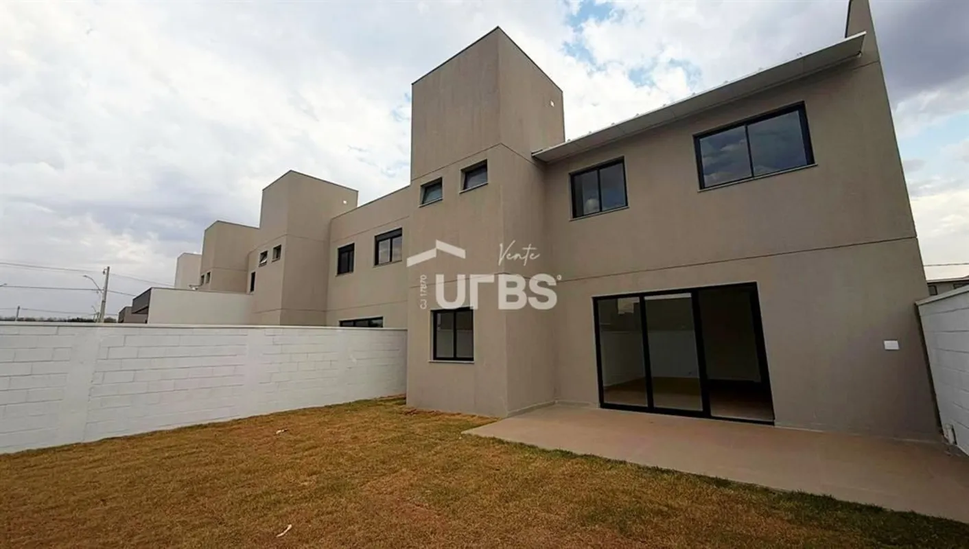 COD U-0035599 - Excelente sobrado no Jardins Berlim, com 269,92 m² de área total...