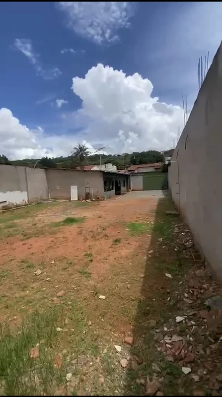 * A&M IMOVEIS VENDE CASA EM CONDOMINIO FECHADO* NAO ACEITA FINANCIAMENTO * EXELE...