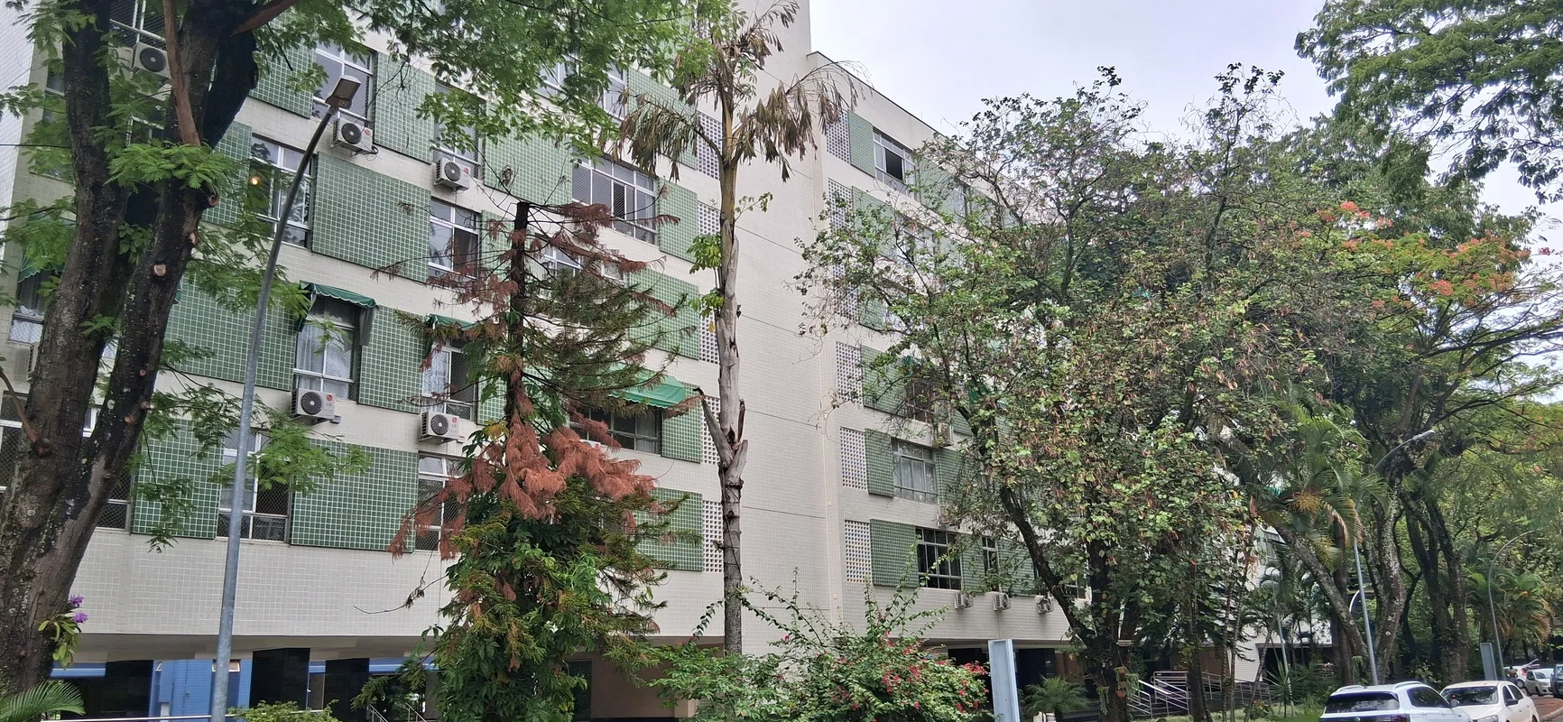 Apartamento à venda na SQS 315 Bloco E, Asa Sul, Brasília – 3 dormitórios (1 suí...