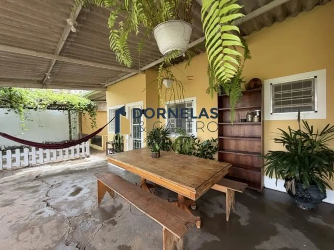  Olá, seja bem-vindo à Dornelas & Castro Negócios Imobiliários (CJ 25.447)!Me ch...