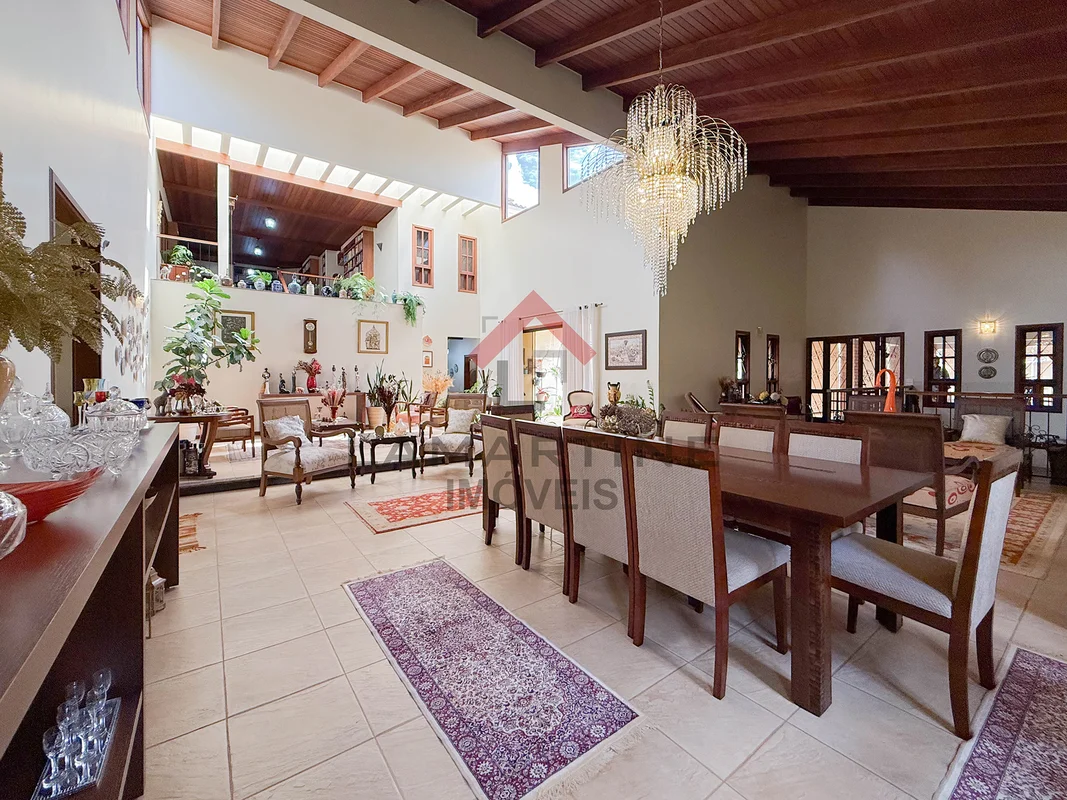 Casa espetacular à venda na SMDB, Lago Sul – Alto Padrão, Reformada, com Habite-...
