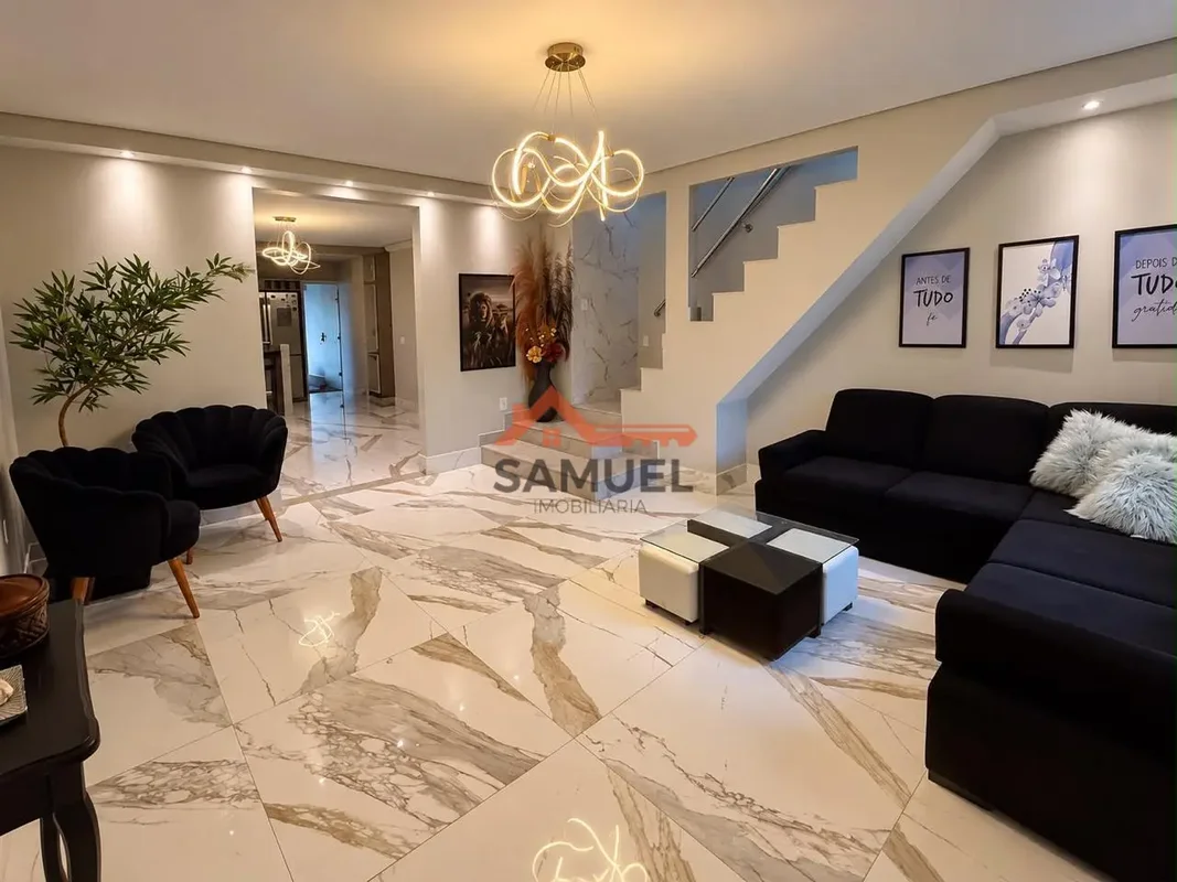 Descubra esta magnífica casa à venda no prestigiado Setor Habitacional Vicente P...