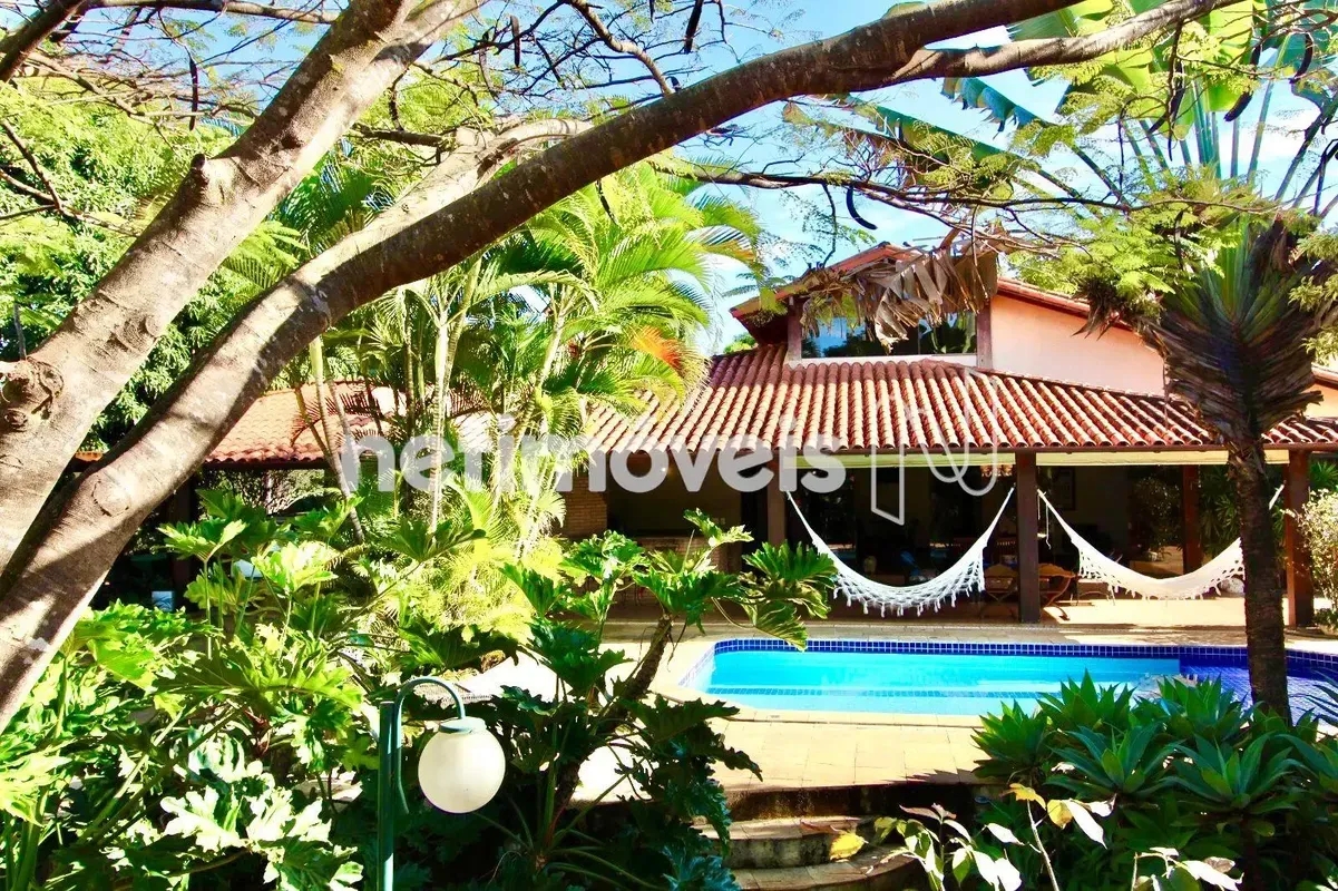 Casa linda no Condomínio Quintas da Alvorada. Lugar excelente para você receber,...