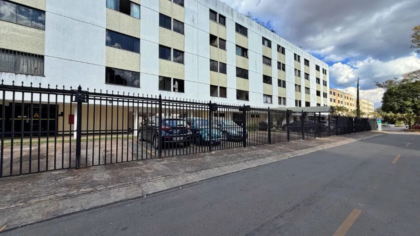LocalizaçãoCruzeiro Novo - Quadra 101 Brasília - DFO imóvel - Apartamento vazado...