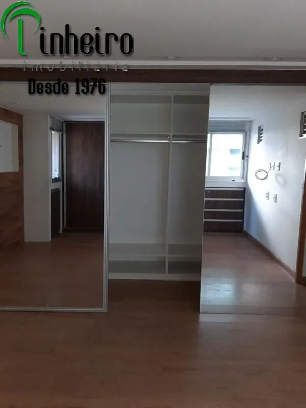 Ótimo Condomínio Fechado no Edifício Bellágio - LAGO NORTE- Duplex- Sala- Lavabo...