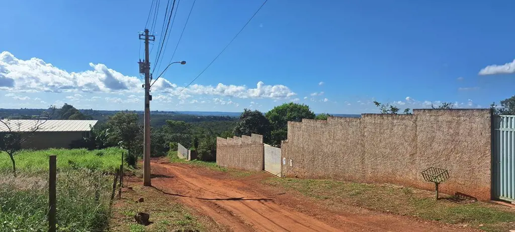 NORTON VENDE!EXCELENTE LOTE NA QUADRA 5690 M²VISTA PRIVILEGIADAMURO EM L CONDOMÍ...