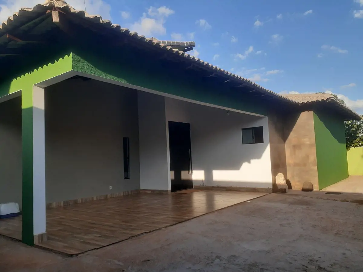 ######EXCELENTE OPORTUNIDADE NA Q 01;## CASA TERREA COM MEZANINO SENDO UM ESCRIT...
