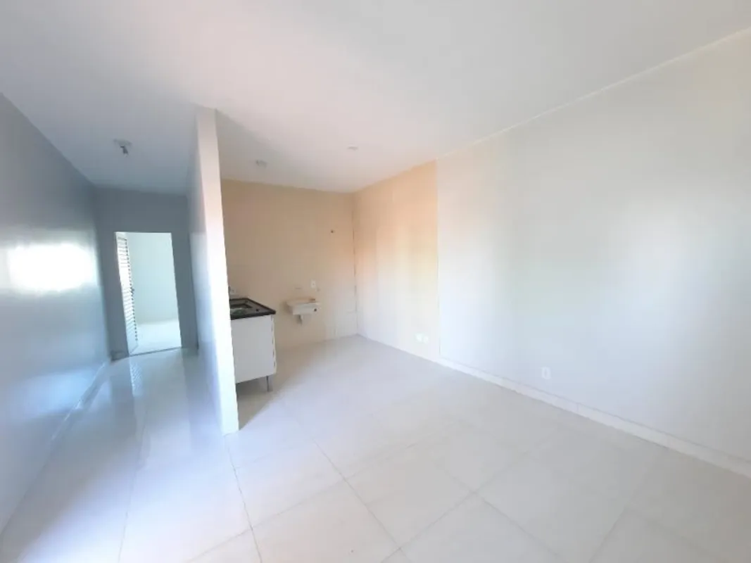 Venha conhecer o seu novo lar! Soares Imóveis aluga um lindo apartamento com 01 ...