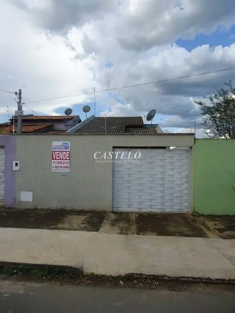 Área útil: 89,00m²Casa Residencial contendo:2 quartos sendo 1 suíteSala, cozinha...