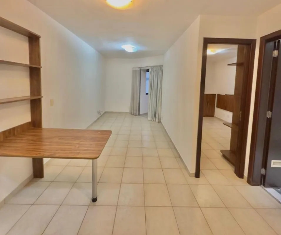 Ótima Kit para Locação na SEPS 713/913 - Asa Sul.Com 33m², situado no quinto e u...